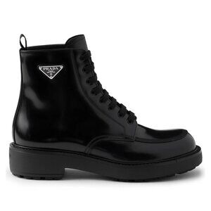 NWT Prada Ankle Boots Spazzolato Black Brushed Leather Lace-up Triangle Logo